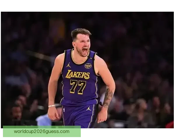 东契奇火力全开单节爆发32次20加追平哈登直逼库里科比历史地位